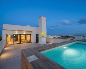 Rent Penthouse in La Regia. Iexclalquiler para todo el antildeo disponible desde ahora!te pr