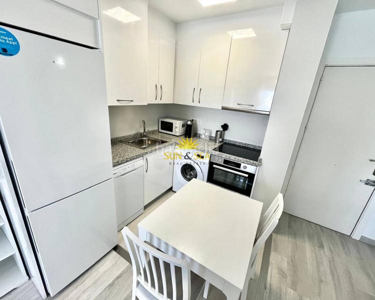 Foto 8bd73b1a-97ef-4949-8bb2-45d0547458e3. Lloguer apartament a El Acequión Torrevieja