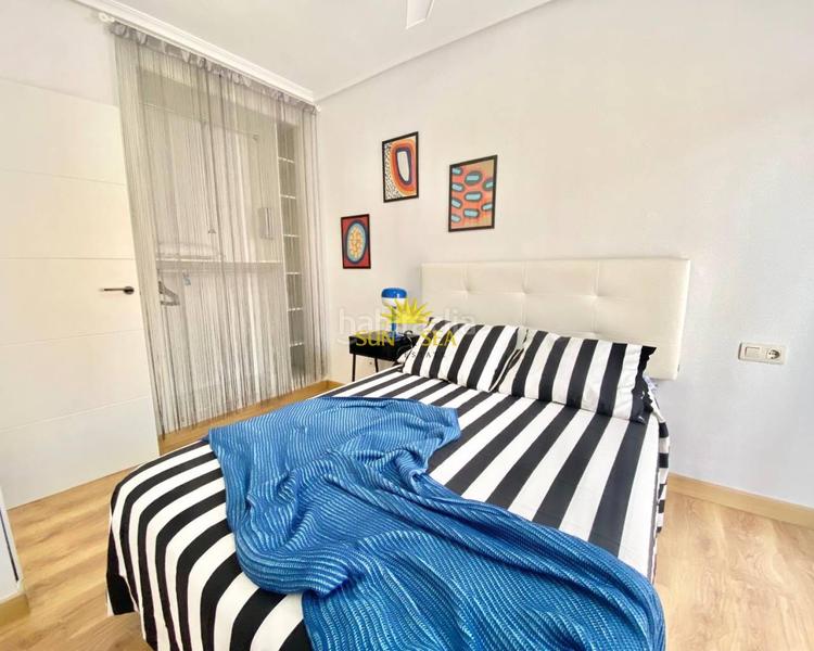 Foto b4b8d3d4-64bb-47e7-b9a9-b8fc9e808012. Affitto chalet con riscaldamento parcheggio piscina in Orihuela