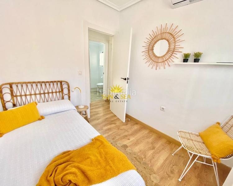 Foto 5f492efa-2d59-4948-947d-601e2474a3d9. Location chalet avec chauffage parking piscine dans Orihuela