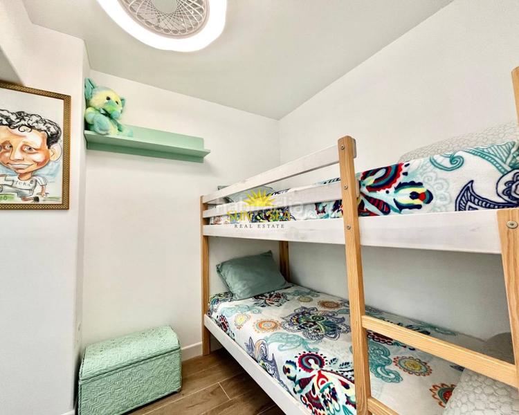 Foto 655108fe-5c73-4718-a022-0744ec810dac. Lloguer apartament amb aparcament piscina a Puerto Deportivo Torrevieja