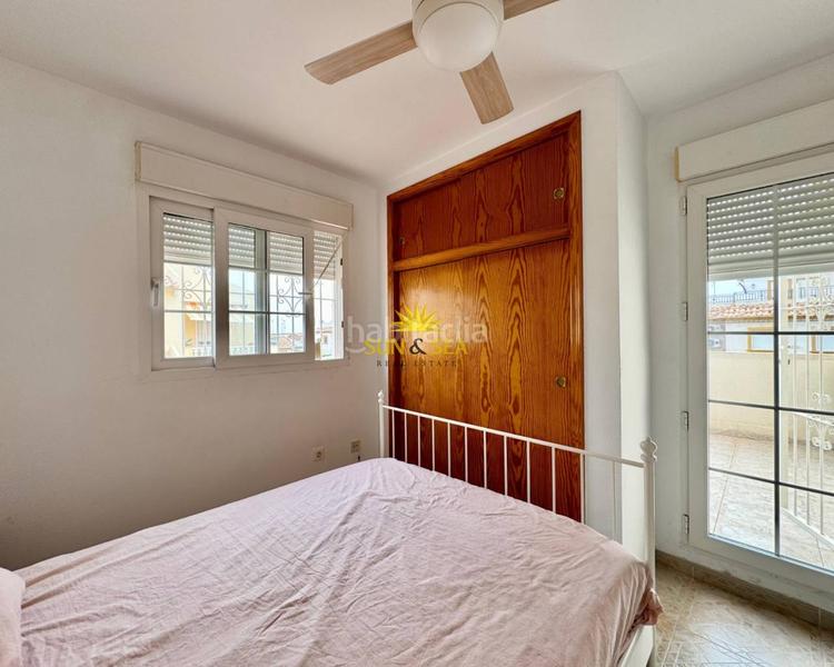 Foto 30808e7e-03a2-4a54-9131-d40a40ec354b. Chalet iexclalquiler desde septiembre hasta junio!te presentamos este encantador chalet costa, disponible para alquiler. con en Orihuela