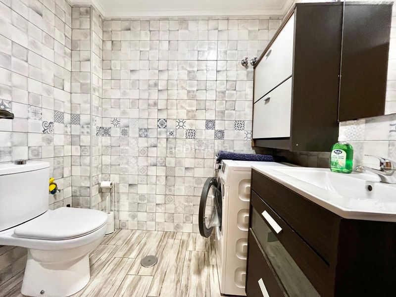 Foto d1a2b8f3-6074-40ce-a970-0239b8c58272. Alquiler estudio iexclalquiler desde 15 de noviembre hasta 30 junio!te presentamos este acogedor estudio en la mata, disponible para alquiler. con en Torrevieja