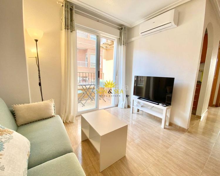 Foto c428c89c-51a6-4abe-8c32-bdac659e2889. Alquiler apartamento iexclalquiler desde septiembre hasta junio!iexclbienvenido a tu nuevo hogar! este encantador apartamento , idealmente en Santa Pola