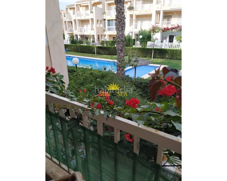 Foto a03b18b2-ed70-462c-94d8-439997799476. Lloguer apartament amb calefacció aparcament piscina a Torrevieja