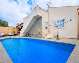 Xalet a Zona Carrefour - Urbanizaciones. Iexclen venta, exclusivo chalet con piscina en el chaparral!iexc
