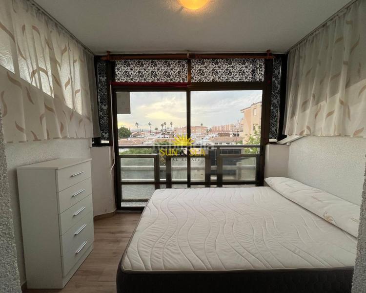 Foto 4fd17fb3-ebd5-4935-b1b1-c354ea75cd49. Location studio avec chauffage parking dans Zona Carrefour - Urbanizaciones Torrevieja