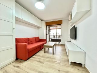 Lloguer Estudi a Zona Carrefour - Urbanizaciones. Iexclalquiler disponible desde el 20 de agosto para todo el anti