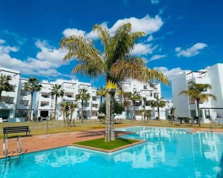 Foto 4b4c784d-7ba2-48a4-acf2-de89976fbca5. Miete erdgeschoss mit heizung parking pool in Terrazas de la Torre Golf Torre - Pacheco