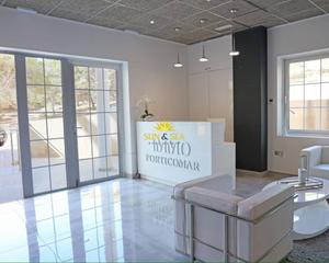 Rent Business premise in El Moncayo - El Pòrtic. Iexclalquiler disponible desde septiembre para todo el antildeo!