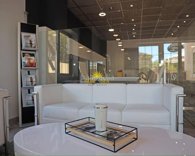 Foto a310d7dd-eae1-4b11-9651-a8bbb2dc13c6. Lloguer local comercial a El Moncayo - El Pòrtic Guardamar del Segura