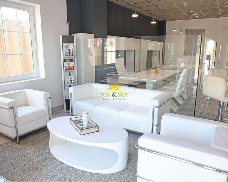 Foto ac7ea30f-2106-420d-9d55-3deb0969af33. Lloguer local comercial a El Moncayo - El Pòrtic Guardamar del Segura