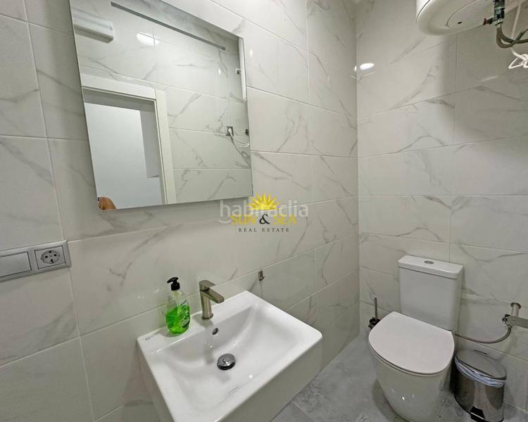 Foto e8a8695d-b14e-4a16-85e1-a4bea9402410. Lloguer local comercial a El Moncayo - El Pòrtic Guardamar del Segura