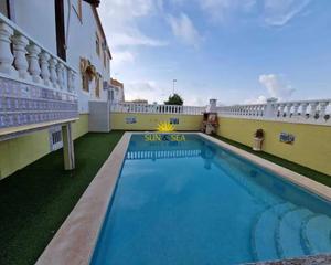 Location Chalet à Zona Carrefour - Urbanizaciones. Iexclalquiler desde el 01 de octubre hasta el 28 de junio!les pr