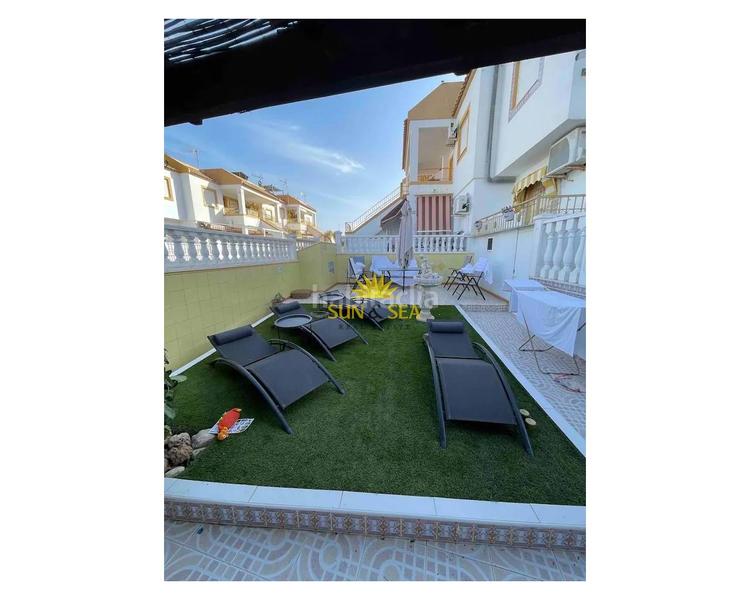 Foto c2b01fce-428b-4b35-acfa-f84a886c85bf. Lloguer xalet amb calefacció aparcament piscina a Torrevieja