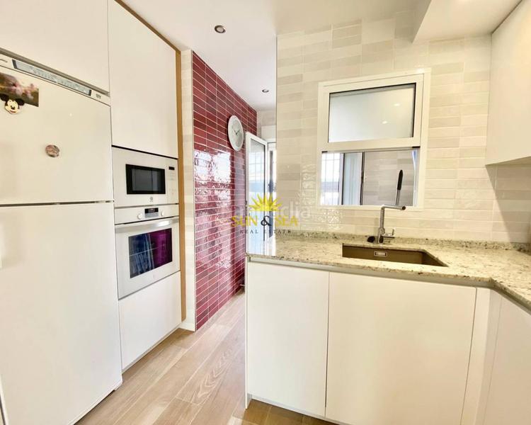 Foto 029e8053-7669-446e-9b2e-a363c36b834f. Alquiler chalet iexclalquiler desde ya hasta junio!iexclbienvenido a tu nuevo hogar en Cabo Roig! este encantador chalet adosado en alquiler es pe en Orihuela