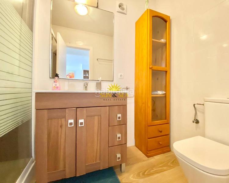 Foto 9234ce5f-ad83-474b-aac1-d5ff2a57a90b. Alquiler chalet iexclalquiler desde ya hasta junio!iexclbienvenido a tu nuevo hogar en Cabo Roig! este encantador chalet adosado en alquiler es pe en Orihuela
