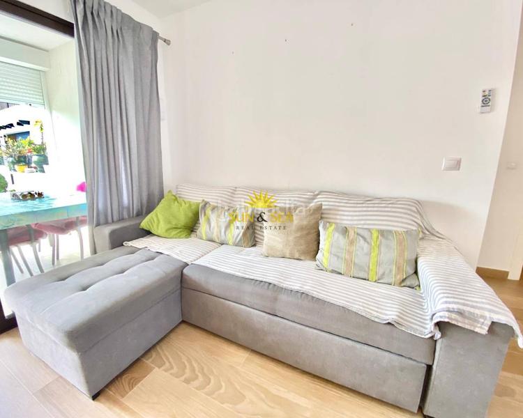 Foto a7363393-930a-4d43-896c-a46e2a4d9899. Alquiler chalet iexclalquiler desde ya hasta junio!iexclbienvenido a tu nuevo hogar en Cabo Roig! este encantador chalet adosado en alquiler es pe en Orihuela