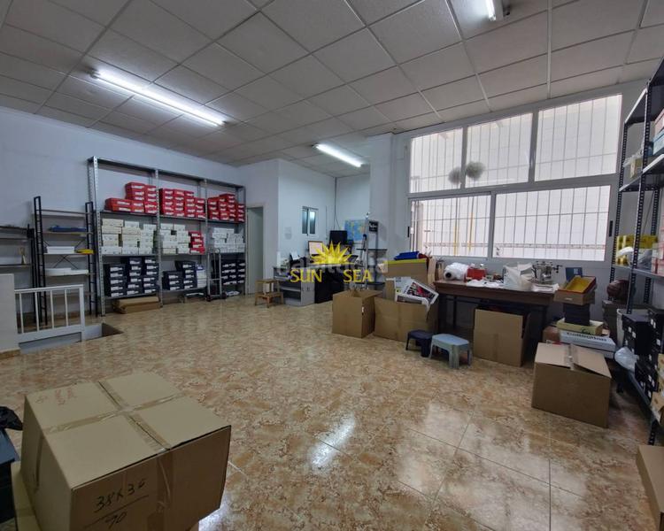 Foto 8f680a16-607d-449d-ab3d-64796d162787. Lloguer local comercial a Pueblo Guardamar del Segura