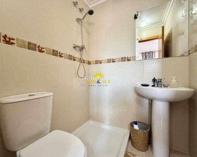 Foto 90ba3265-570a-4cb4-9056-f53b205b2a27. Apartament amb calefacció aparcament a Almoradí