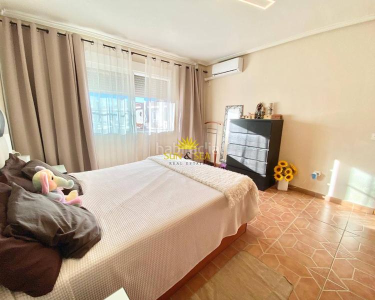 Foto 090298a8-9821-4a22-bd76-759103b6cbf9. Reihenhaus mit heizung parking in Catral