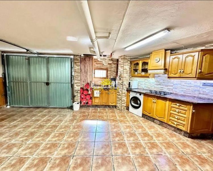 Foto 2fd48875-2219-433e-800d-df980dfc466d. Reihenhaus mit heizung parking in Catral