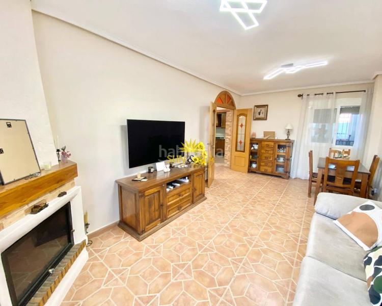 Foto 90ca5cff-74aa-48ed-a30d-955976e491bc. Reihenhaus mit heizung parking in Catral