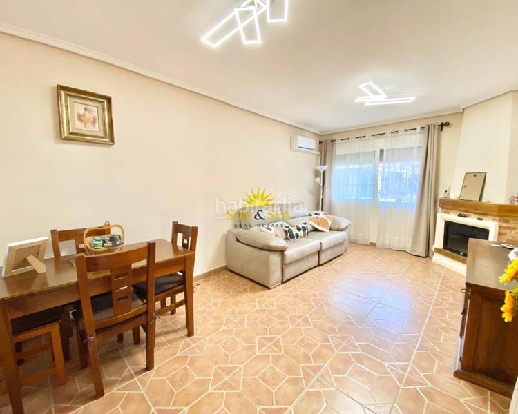 Foto fa1b0a9d-60f2-4dcf-bb00-80d0e5ac934f. Reihenhaus mit heizung parking in Catral