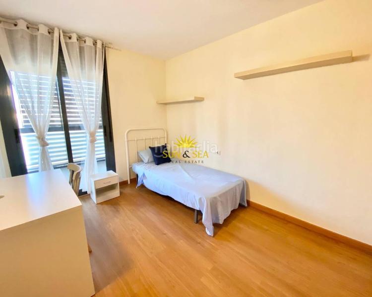 Foto 2c1bafea-4e9f-4ef5-bf08-f19bae98d93d. Lloguer apartament amb calefacció aparcament a Garbinet - Parque de las Avenidas Alicante