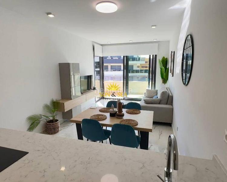 Foto 0d9d6050-e3a0-4cce-af9b-47cc3291bcd8. Miete appartement mit parking pool in Los Balcones-Los Altos Torrevieja