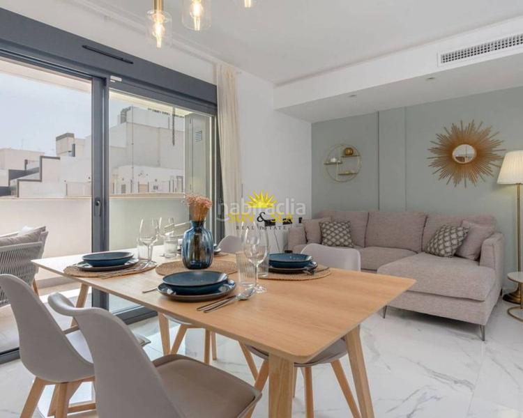 Foto 3f7ccae2-d6a6-47e2-9761-796fc36835c4. Apartament amb calefacció aparcament a Centro - Muelle Pesquero Torrevieja