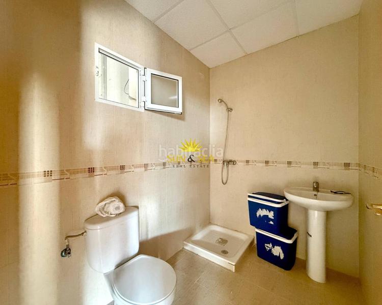 Foto 28553576-3284-4cdb-9b55-78cd90f20ed4. Nau industrial a Almoradí