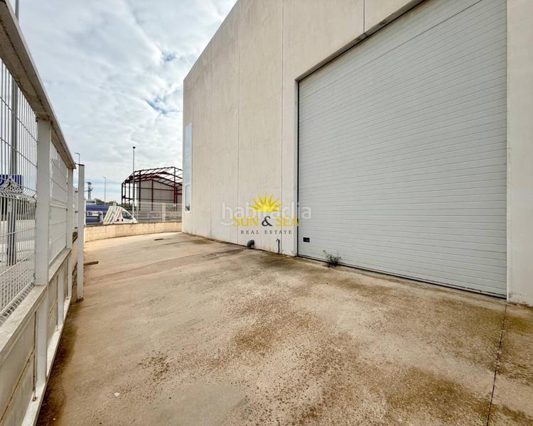 Foto 3869c90f-0aa2-4dc7-80af-08d5898ad7f3. Nau industrial a Almoradí