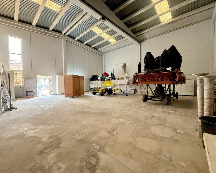 Foto 8c4bcdf3-3fae-4918-a320-a8912a60a061. Nau industrial a Almoradí