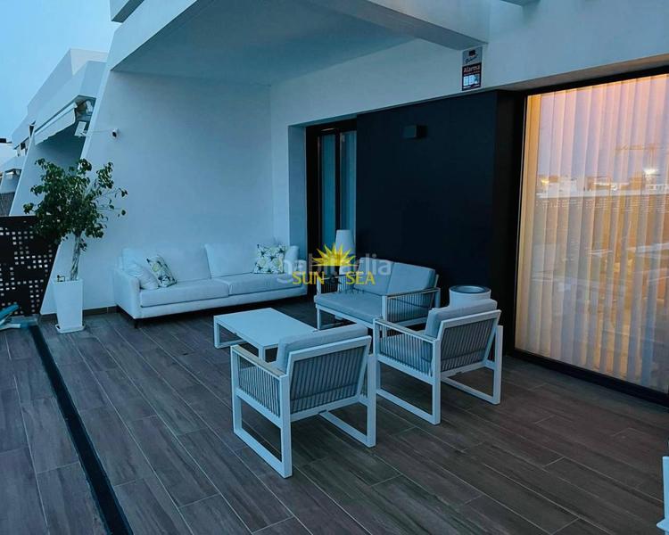 Foto 7fc3e5e4-d581-4678-aee5-29df8d7d5940. Alquiler chalet iexclalquiler desde ya para todo el antildeo!iexcldescubre esta espectacular vivienda de dos plantas , alicante! amueb en Finestrat