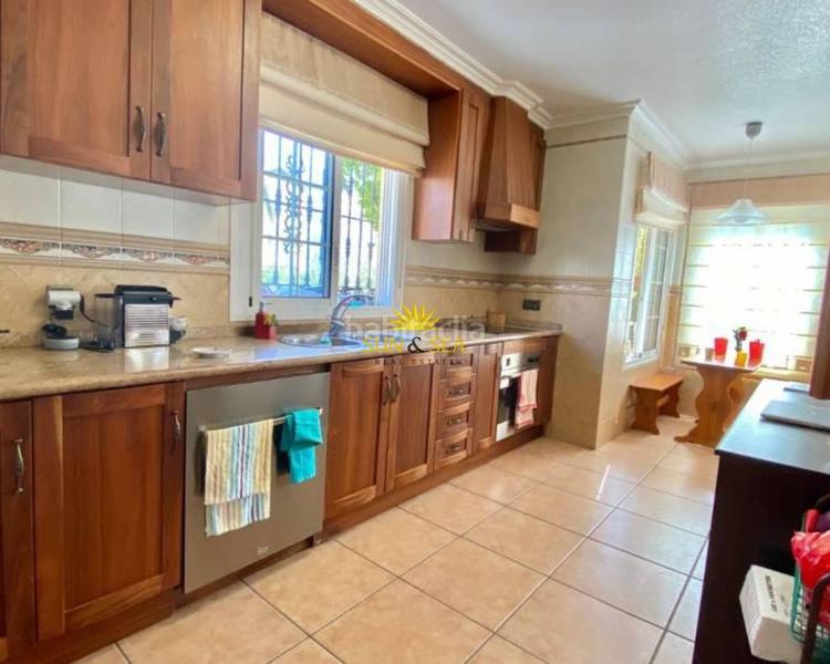 Foto 3c1f6571-a505-480e-befe-3bd09c205c24. Location chalet avec chauffage parking piscine dans Orihuela