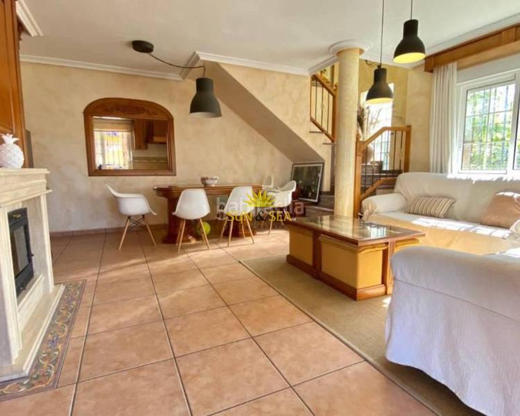 Foto ed8c715b-52d4-46b1-9c0a-cecfb85d7481. Location chalet avec chauffage parking piscine dans Orihuela