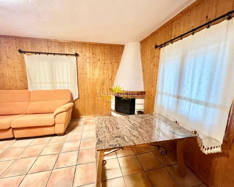 Foto 3a7461b5-7d04-4d7a-8ef0-ccd24b42ce2b. Affitto chalet con riscaldamento parcheggio piscina in Elche / Elx