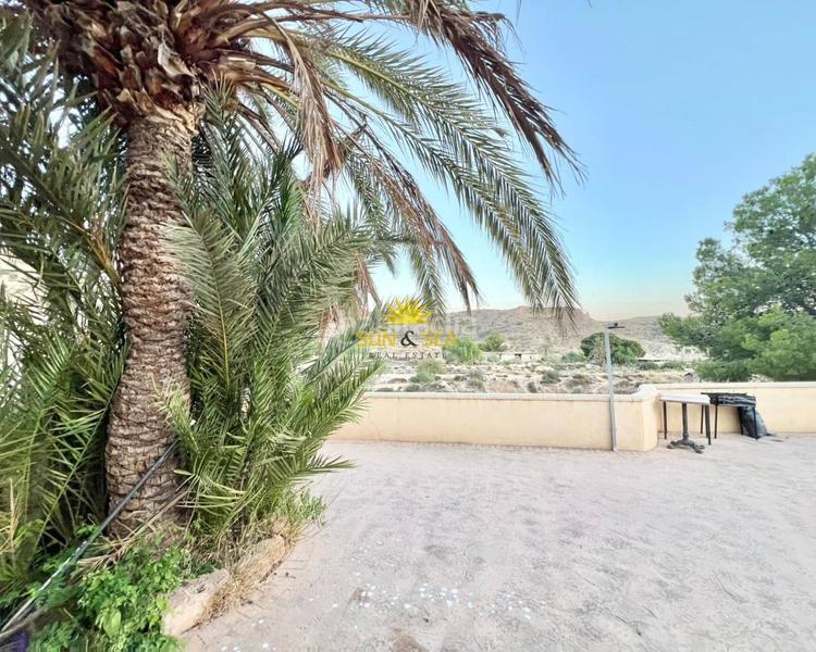 Foto 1212cedd-2dfe-4520-afbb-1ad42bb91e1b. Miete chalet mit heizung parking pool in Jubalcoi Elche / Elx