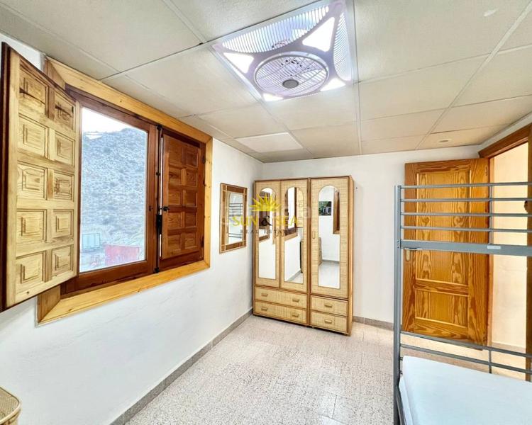 Foto 49f2d097-64c2-4027-b4e3-63a3cb28fe76. Rent chalet with heating parking pool in Jubalcoi Elche / Elx