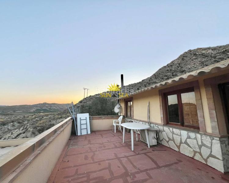 Foto 519d823d-5925-42d2-830b-58c84fd038fd. Rent chalet with heating parking pool in Jubalcoi Elche / Elx