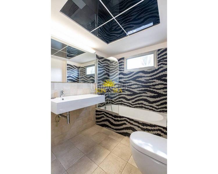 Foto d7149a92-5212-4b49-aef1-41e437e8cab0. Affitto casa con riscaldamento parcheggio piscina in Torrevieja