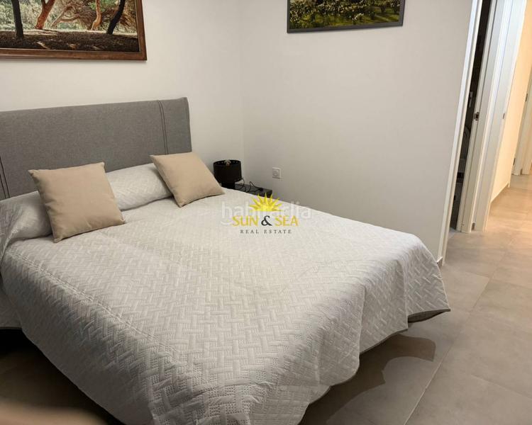 Foto f9f76d3c-b667-4585-8e6f-9b74eeeb192c. Rent apartment with heating parking pool in Punta Prima Torrevieja
