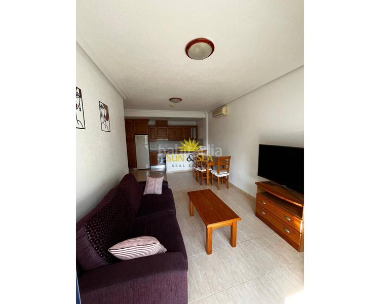Foto 33a7cb44-368a-470b-aa06-ccad7b0a35c8. Alquiler apartamento iexcldisponible desde ya para todo el antildeo!este encantadorampnbspbungalowampnbspenampnbspLa Zenia, alicante, es la opcioacuten en Orihuela