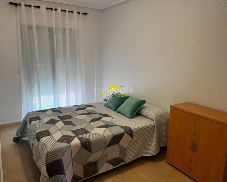 Foto 8d024da7-63b9-452c-9b87-d4d82d8f9a40. Alquiler apartamento iexcldisponible desde ya para todo el antildeo!este encantadorampnbspbungalowampnbspenampnbspLa Zenia, alicante, es la opcioacuten en Orihuela