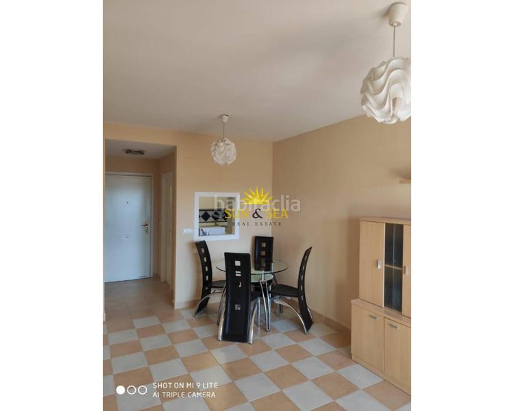 Foto 3f2c47bd-f00c-425d-a682-b488d1e3e055. Lloguer apartament amb calefacció aparcament piscina a Benidorm