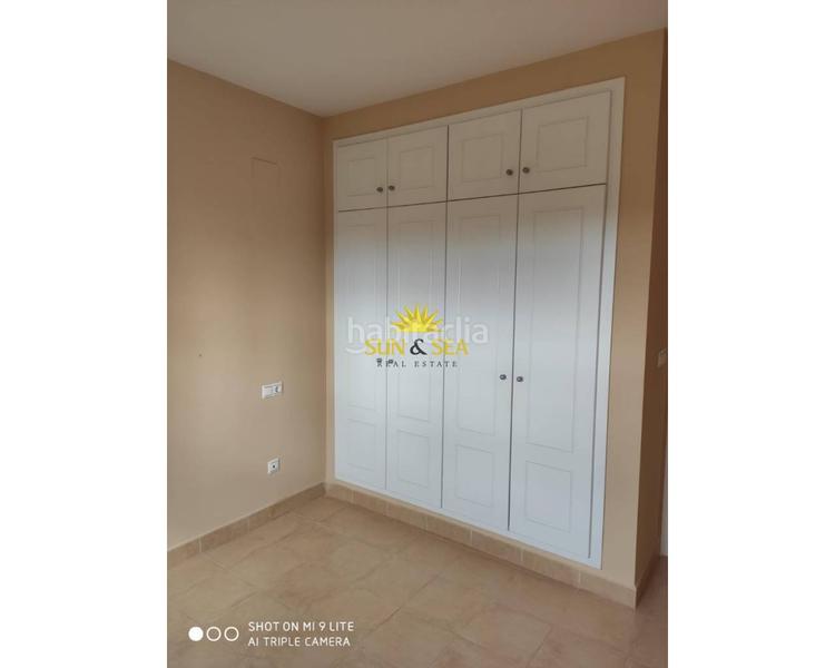 Foto f7989274-5180-410c-93c6-f28539fba91a. Lloguer apartament amb calefacció aparcament piscina a Benidorm