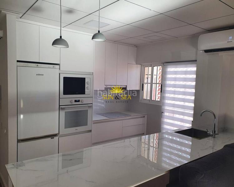 Foto 08e16faf-15ed-4463-aaf2-49f7398591d9. Alquiler apartamento disponible desde septiembre hasta juniosi buscas unampnbspapartamento amplio y bien ubicadoampnbsp para disfrutar de en Santa Pola