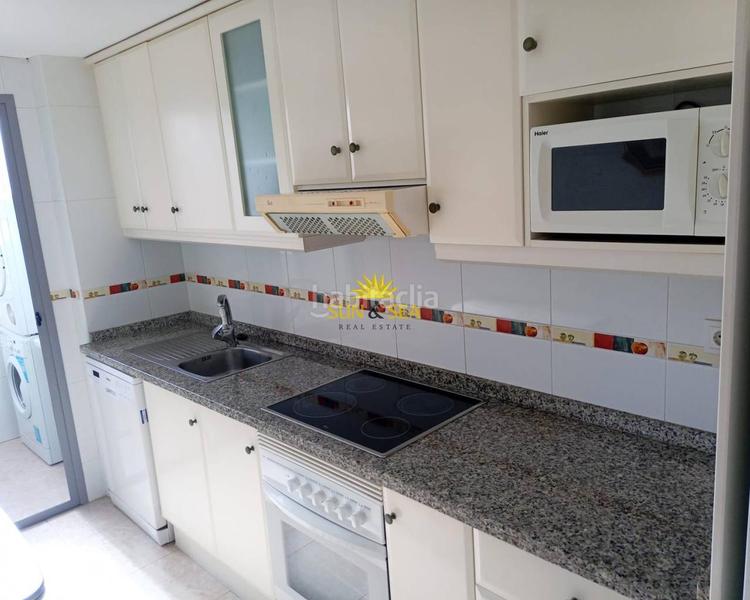 Foto 8feb9804-6cae-46c6-8826-4b0f05240e95. Miete appartement mit heizung parking pool in Los Arenales del Sol Elche / Elx