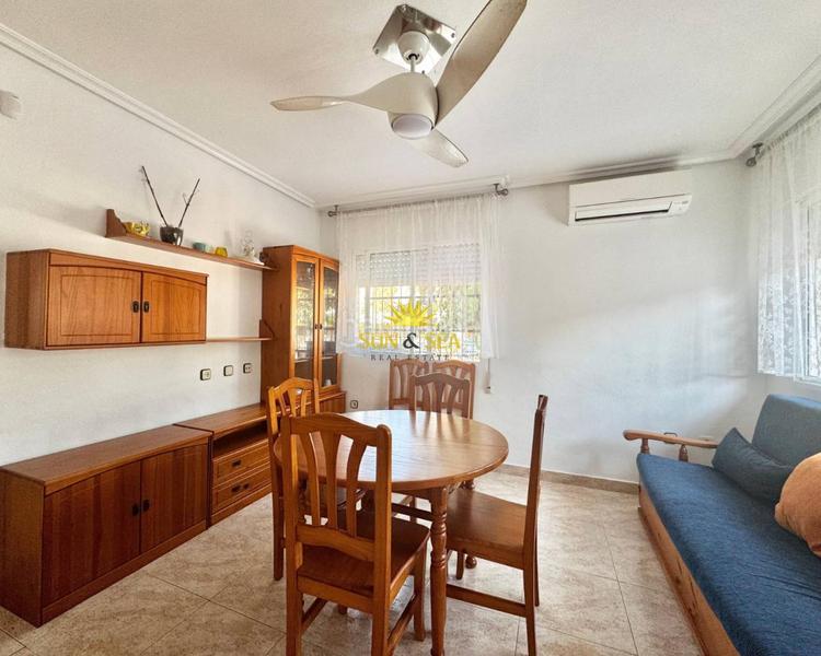 Foto b24ec7cf-c5f2-4d6a-9b17-7e1f94da8510. Affitto casa bifamiliare con riscaldamento parcheggio in Alcázares (Los)